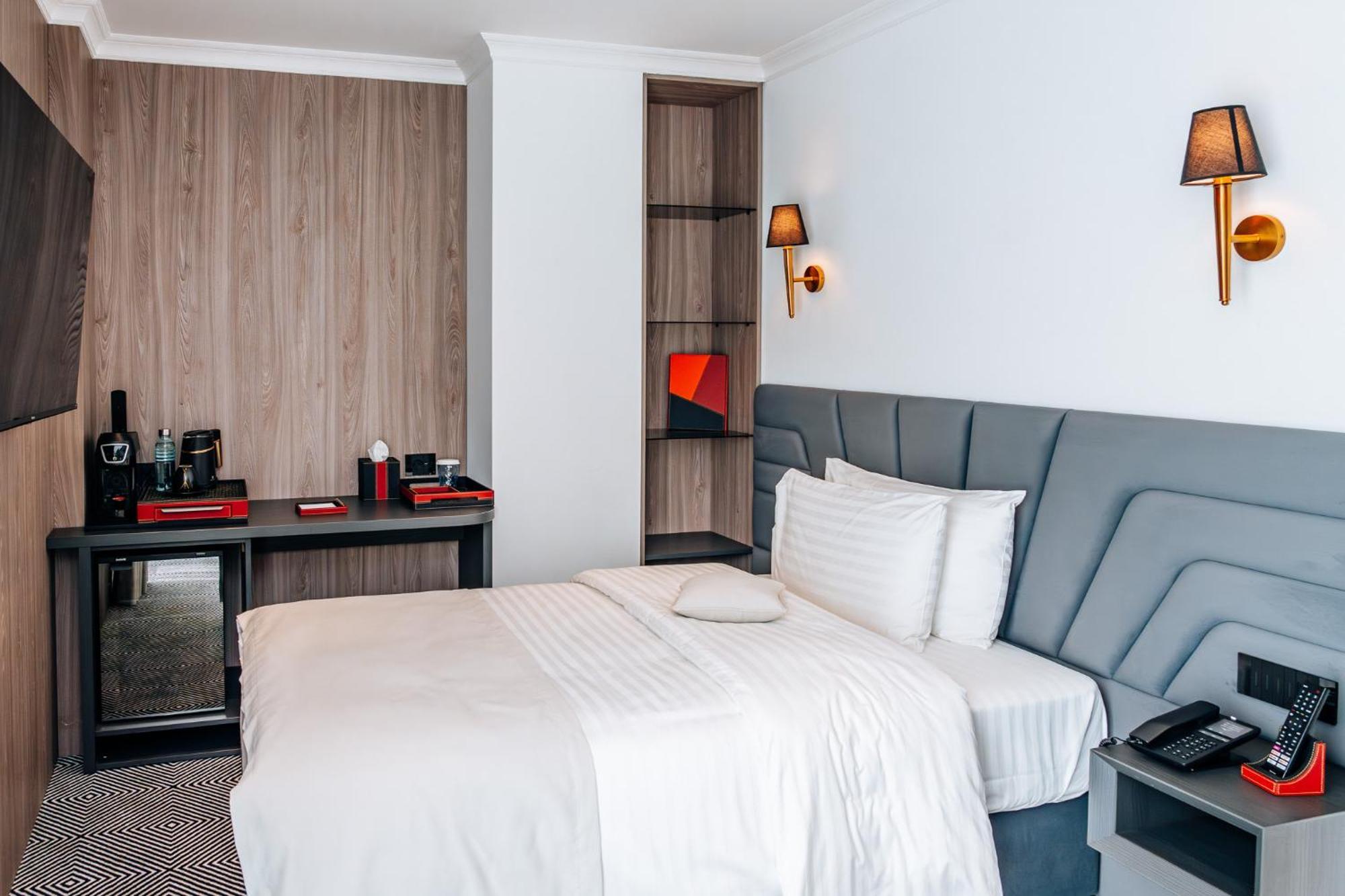 Sky Airport Hotel Клуж-Напока Номер фото